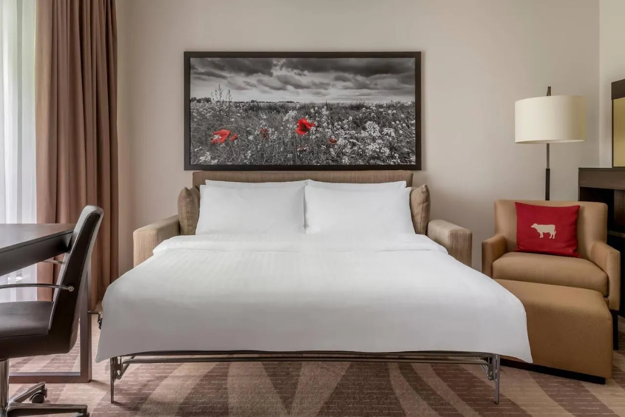 Munich Airport Marriott Hotel Freising 4*,